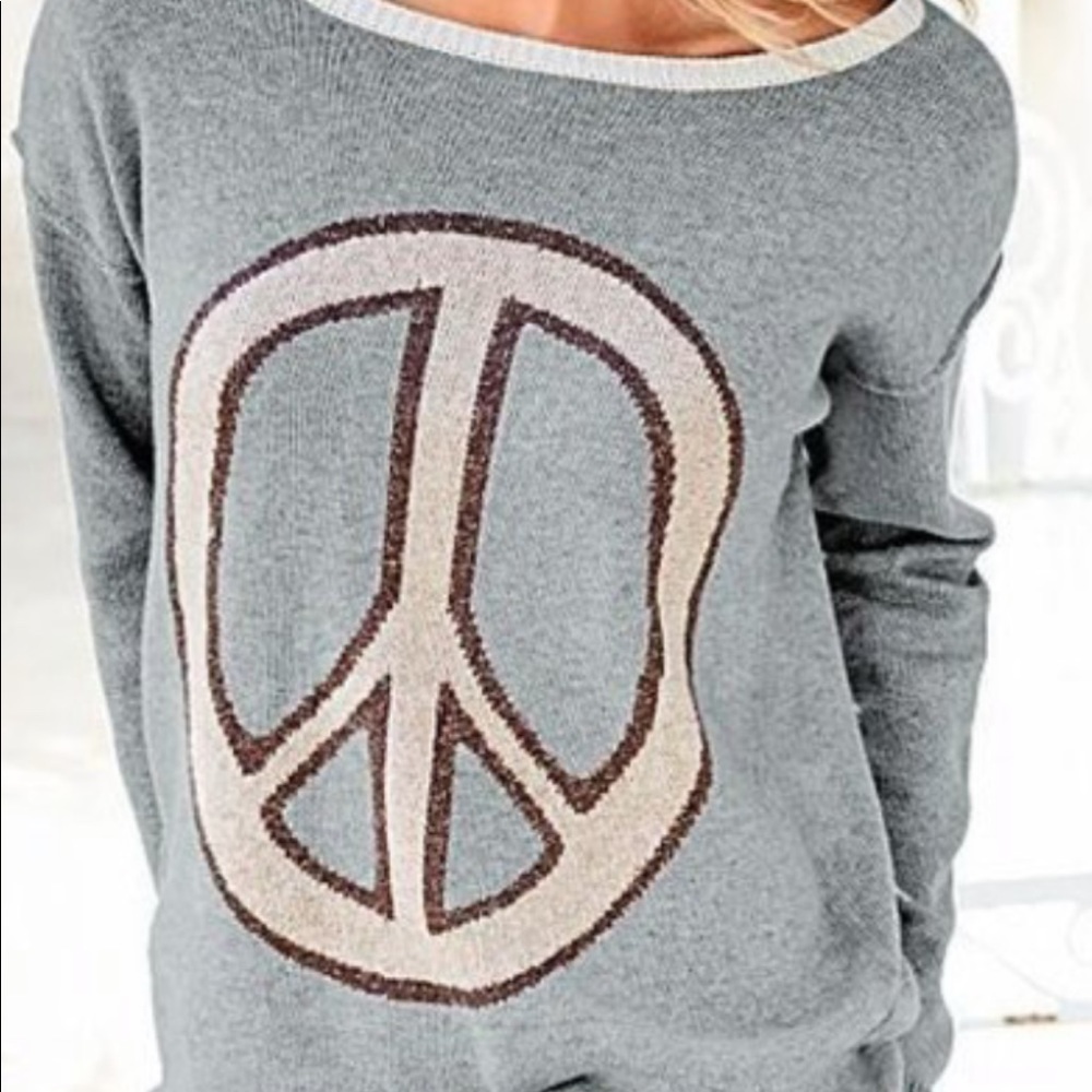 Venus sweater
